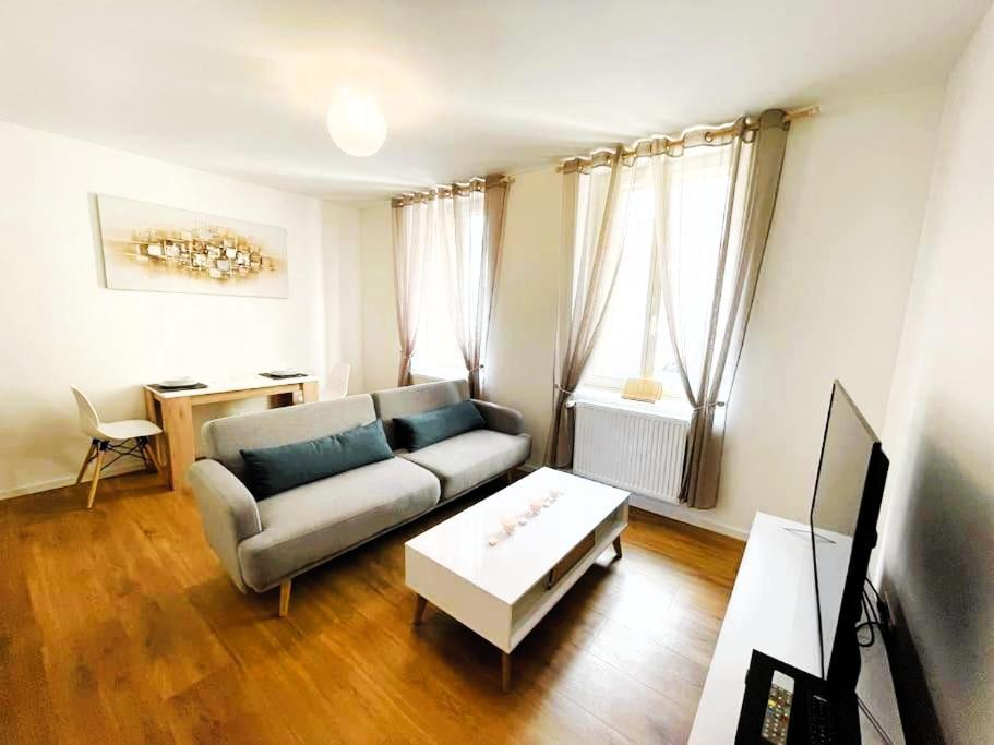 Rm-0 - Appartement F2 Au Rdc A Mulhouse Pour 1-2 Pers ภายนอก รูปภาพ